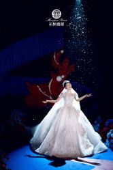 -花轿喜屋婚礼策划