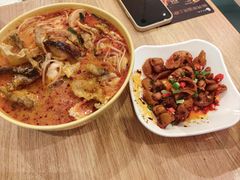 -谭仔米线(皇庭广场店)