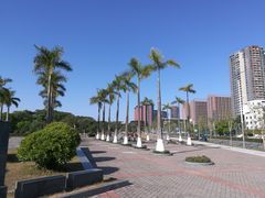 -宝能科技园-地面停车场