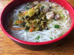 -正宗李家土鸡米线店