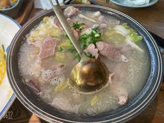 -蜜桃餐厅·伴山(湖滨商业街店)