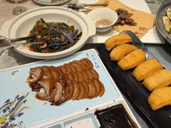 -海派美食·家宴海鲜青岛菜·石锅鲽鱼头(东方城店)
