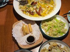 -鱼亨小鲜酸菜鱼(大信店)