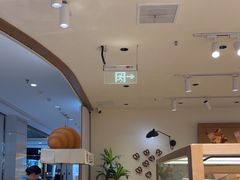 -小飞象面包公社(珠江路金鹰店)
