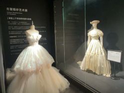 -Mu慕婚纱摄影·超级工作室