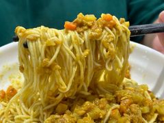 -李与白包子铺(桐梓林店)