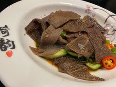 水煮毛肚-川流不息·地道川菜·小龙虾(新松江路店)
