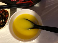 -鲜入围煮花胶鸡海鲜火锅