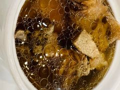 猴头菇螺头炖老鸡-渔意楼·驰名沙田乳鸽(五羊旗舰店)