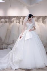-HANSA韩纱婚纱礼服·龙凤褂·西装设计师集合店