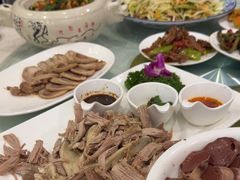 -老六杀猪菜(进乡街店)