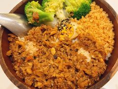 招牌肉燥拌饭-春家·非遗手工小吃(徐汇万科广场店)
