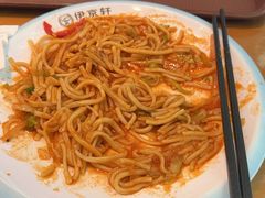 -伊京轩兰州牛肉面(闹市口店)