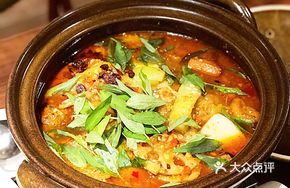 Dai Thai Spicy Sour Yellow Croaker Pot
