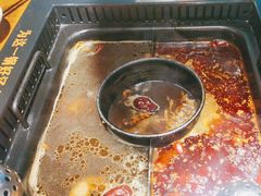 -老牌坊云南鱼豆花火锅(哈西万达店)