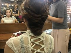 -金夫人化妆摄影职业培训学校