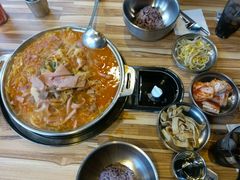 -张赫珉的部队锅(钟路店)