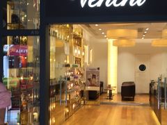 门面-VENCHI 闻绮(上海佛罗伦萨小镇店)