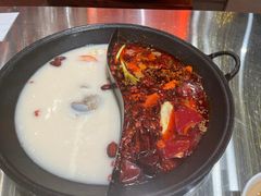 -朱光玉火锅馆(正弘城店)