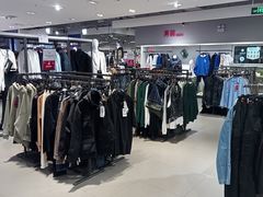 -唯品会(北京国瑞城店)