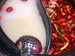 -串门邻居串串火锅(云南南路店)