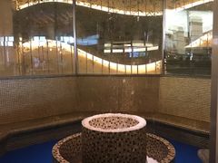 -上海滴水湖皇冠假日酒店