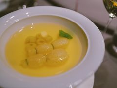 -遇外滩(BFC外滩金融中心店)