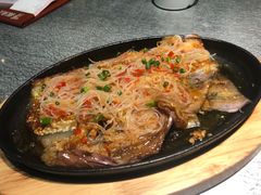 铁板粉丝茄子-探鱼·鲜青椒爽麻烤鱼(北京路天河城店)