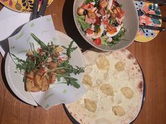 -JINNS锦时 steak&pizza(浸信会礼拜堂旧址店)