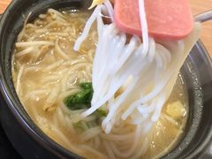 -郑志龙云南过桥米线(南坊总店)