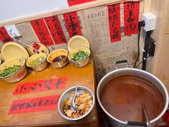 -柳州肥姨妈大骨螺蛳粉(老闵行店)