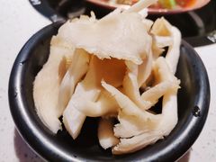 平菇-京韵胡同·酱香羊蝎子火锅涮肉(长寿路店)