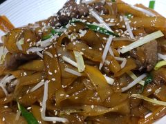 干炒牛河-尚一汤·粤菜海鲜(环球港店)