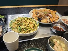 -臻牛烤肉