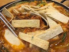 -喇喇排骨火锅·传统韩式脊骨汤(望京西园总店)