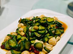 脆瓜炒扇贝丁-小螺号海鲜·地道鲁菜(省体总店)