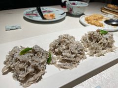 黑松露绣球菌-维园悦谱·海派家常菜(乌鲁木齐南路店)