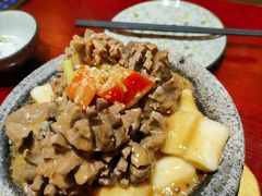 石锅手打牛肉丸-潮堂(环球金融中心店)