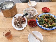 -雷祖芳老妈蹄花店