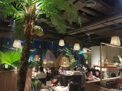 大堂-大头椰·椰子鸡火锅(南宁万象城店)