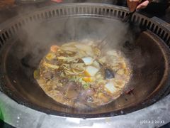 -地锅公社·现炒地锅鸡·地锅鱼·夜宵(罗锦路店)