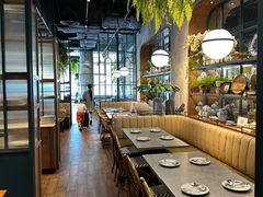 -Kub Kao Kub Pla (Terminal21)