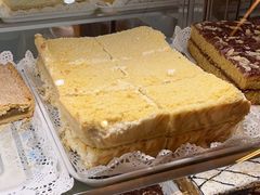 -玛尔哈巴·塔塔尔糕点(华侨小区店)