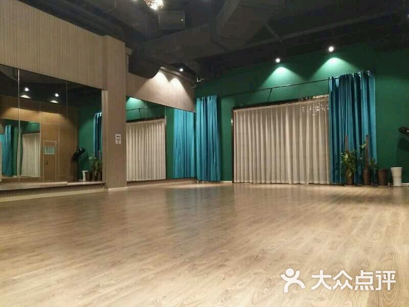 新晔舞蹈健身艺术中心图片-郑州舞蹈