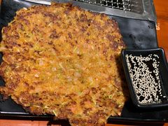 泡菜饼-肉甲韩国木炭烤肉(新壹街1店)