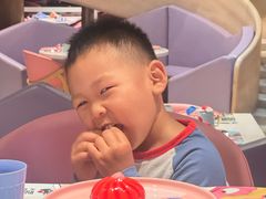 -水桶王国主题餐厅·聚会·生日派对·亲子活动·家庭套餐(亚龙湾希尔顿店)