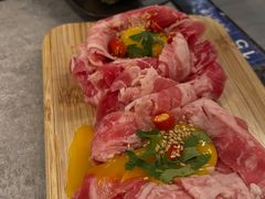 鲜潭捞拌肥牛-鲜潭蒸汽石锅鱼(五道口购物中心店)