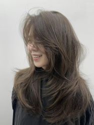 -十六番发型师事务所