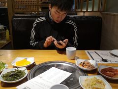 -唯成•韩国炭火烤肉 유성고기