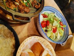 -宏状元现熬粥·京味菜(黄寺大街店)